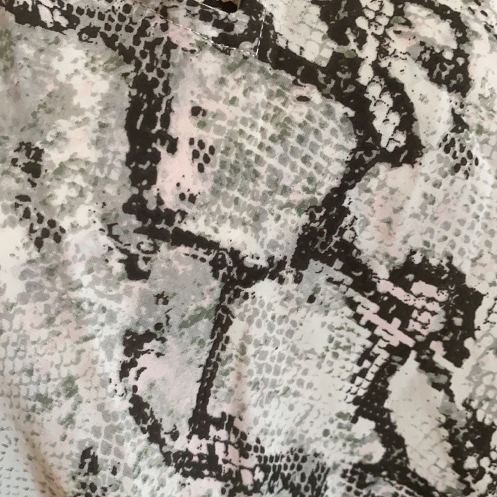 Snakeskin shell top - Picture 2 of 5